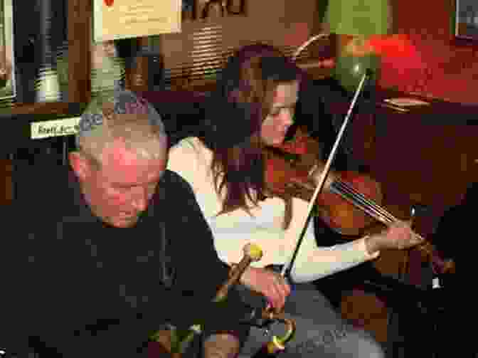 Joe Heaney, A Legendary Irish Folk Singer, Performing With His Signature Fiddle Bright Star Of The West: Joe Heaney Irish Song Man (American Musicspheres)